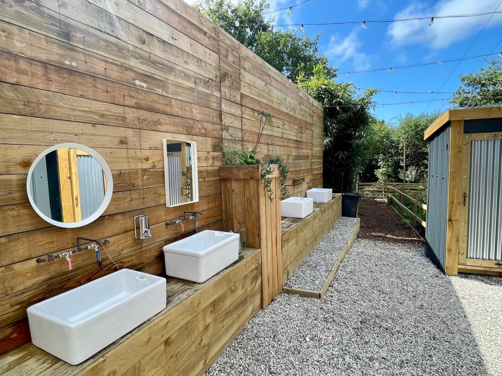 Lakeside Glamping Firecrest St Columb Major Kültér fotó