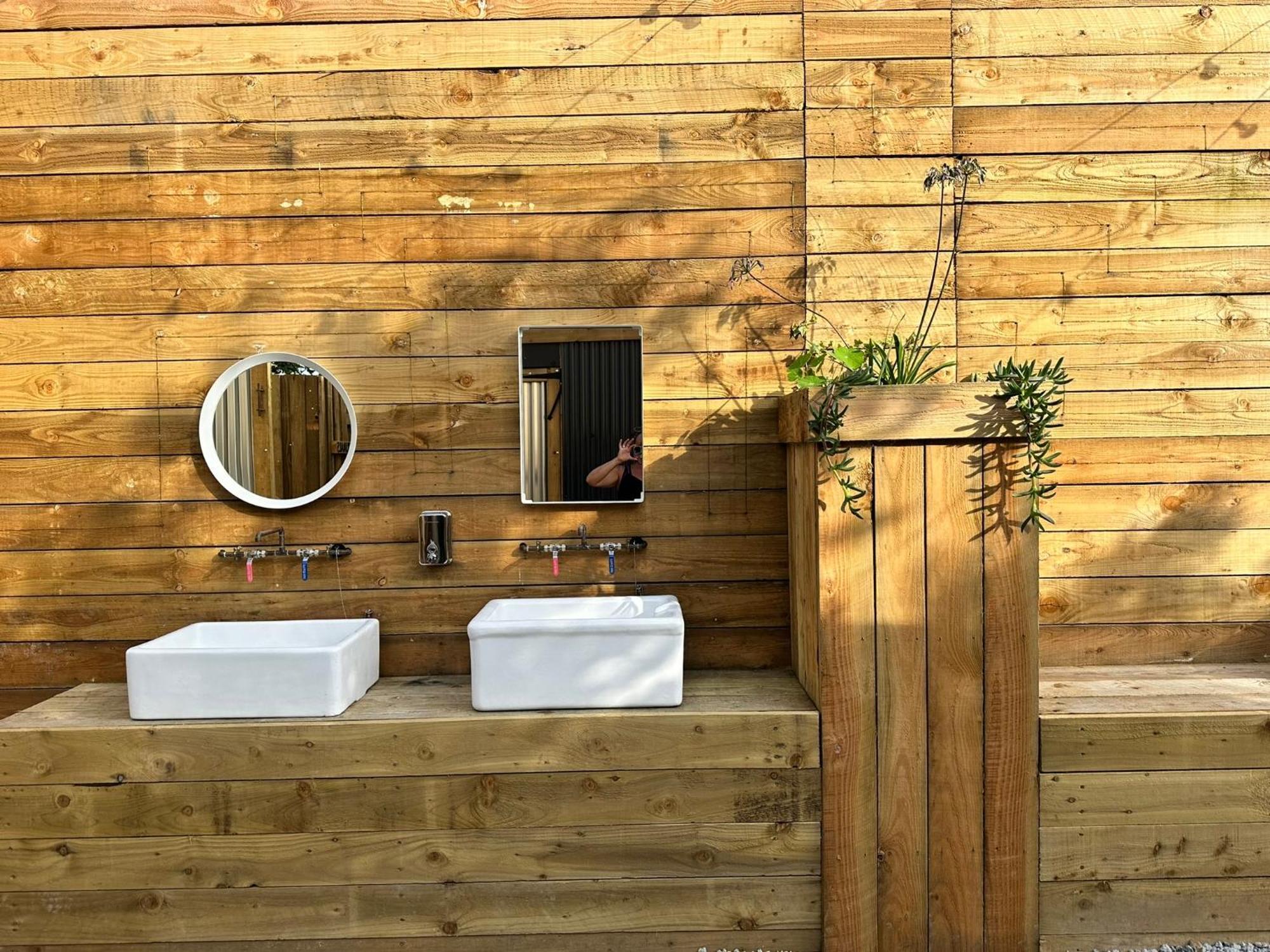 Lakeside Glamping Firecrest St Columb Major Kültér fotó